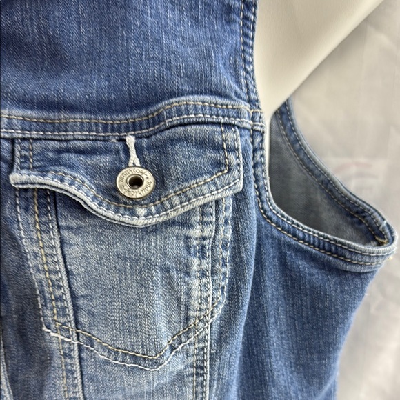Denim Sleeveless Vest Maurice’s Large - Picture 5 of 8
